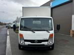 Nissan cabstar 2009 2.5dci 70000km !!!! Meubelbak met lift, Bedrijf, Diesel, Te koop, Nissan