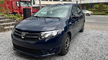 Dacia Sandero: Enkele kilometers, al met de car-pass! beschikbaar voor biedingen