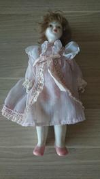 Poupée en porcelaine, Ophalen, Zo goed als nieuw, Pop