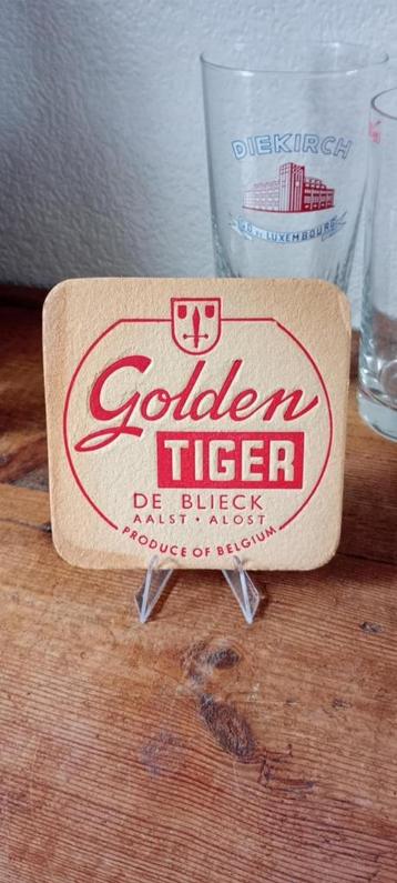 Brouwerij: antiek bier, onderzetter, Golden Tiger  beschikbaar voor biedingen