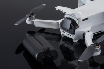 DJI MAVIC MINI 1 & 2 INTELLIGENT FLIGHT BATTERY'S beschikbaar voor biedingen