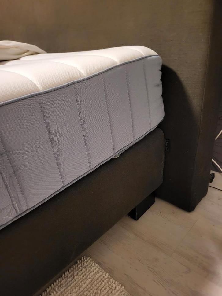 Boxspring 180 breed Olivier Strelli + NIEUWE MATRASSEN, Huis en Inrichting, Slaapkamer | Boxsprings, 90 cm, Ophalen of Verzenden