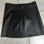 Zwart leren rok, Kleding | Dames, Rokken, Ophalen of Verzenden, Maat 42/44 (L), Zwart