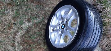 winterbanden op aluminium velg  beschikbaar voor biedingen