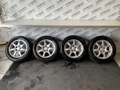 Velgen set + winterbanden van een Mercedes E-Klasse, Auto-onderdelen, Banden en Velgen, Personenwagen, Gebruikt, 3 maanden garantie