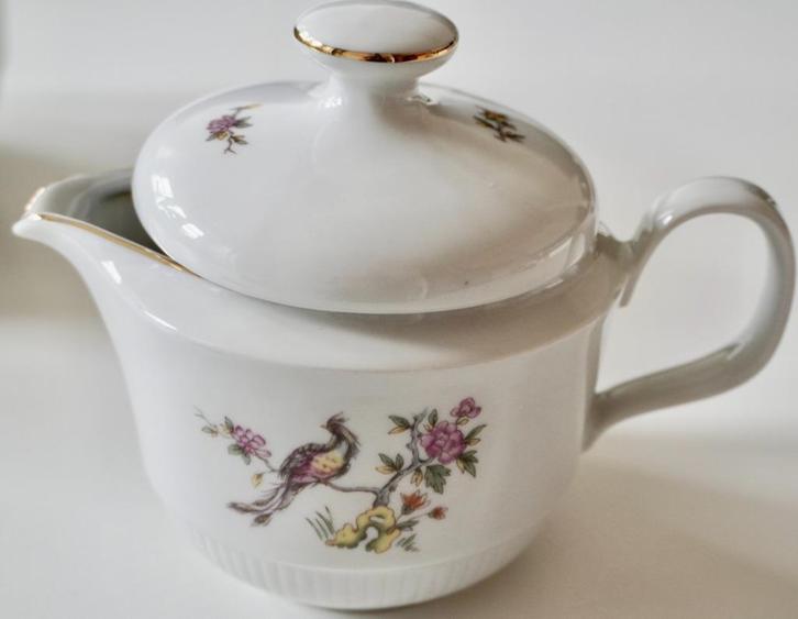 Pot au lait en porcelaine, Antiquités & Art, Antiquités | Céramique & Poterie, Enlèvement ou Envoi