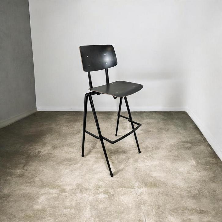 2x Galvanitas S17 Barstoel/Kruk Barkruk Zwart, Huis en Inrichting, Barkrukken, Zo goed als nieuw, 60 tot 90 cm, Hout, Metaal, 2 krukken