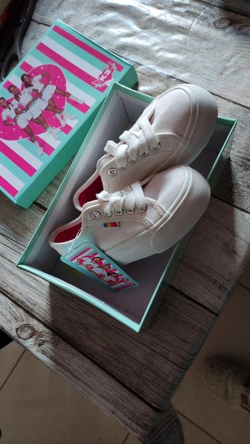 Nieuwe K3 schoenen maat 27, Kinderen en Baby's, Kinderkleding | Schoenen en Sokken, Nieuw, Schoenen, Meisje, Ophalen of Verzenden