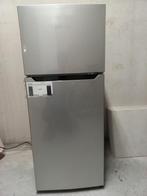 Koelkast met vriesvak (type: Hisense RT156D4AG1), Elektronische apparatuur, Gebruikt, 100 tot 150 liter, Energieklasse A of zuiniger