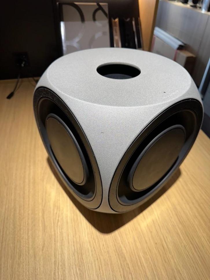 Bang & Olufsen Beolab 2 subwoofer 850 watt - B&O, Audio, Tv en Foto, Luidsprekerboxen, Zo goed als nieuw, Subwoofer, 120 watt of meer