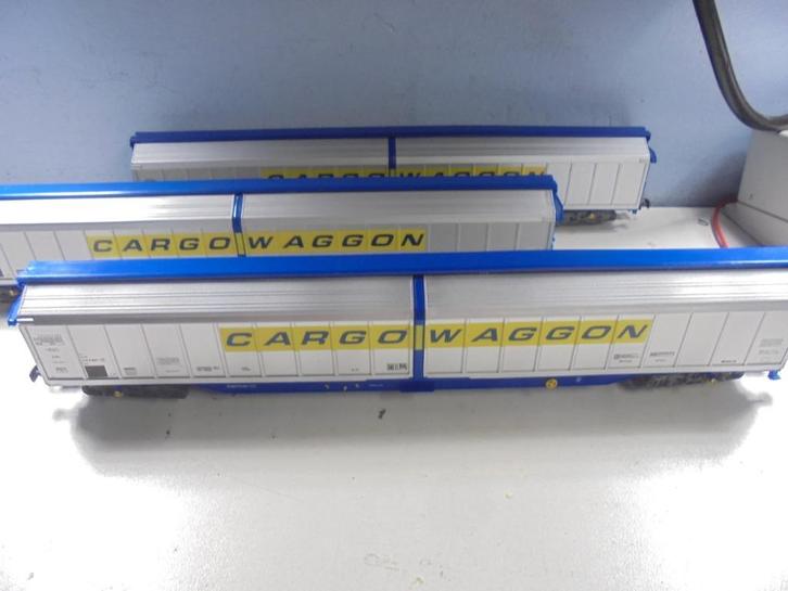 jouef 3 cargo wagons, Hobby en Vrije tijd, Modeltreinen | H0, Gebruikt, Wagon, Gelijkstroom of Wisselstroom, Jouef, Analoog, Ophalen of Verzenden