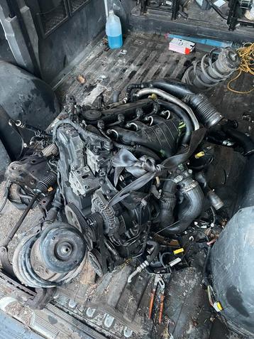 Toute pieces moteur 2.0 hdi 136 CV beschikbaar voor biedingen