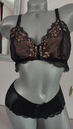 Ensemble soutien-gorge sans armatures et shorty, Vêtements | Femmes, Sous-vêtements & Lingerie, Soutien-gorge, Enlèvement ou Envoi