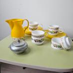 Vintage theesetje, Antiek en Kunst, Antiek | Servies compleet, Ophalen of Verzenden