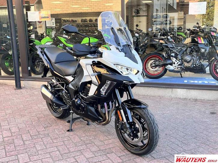 Kawasaki Versys 1100 S, Motoren, Motoren | Kawasaki, Bedrijf, Toermotor, meer dan 35 kW, ABS, Cruise Control, Handvatverwarming