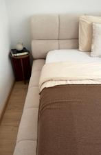 Lit king size avec espace de rangement ET matelas, Ophalen, Beige, Tweepersoons, Zo goed als nieuw