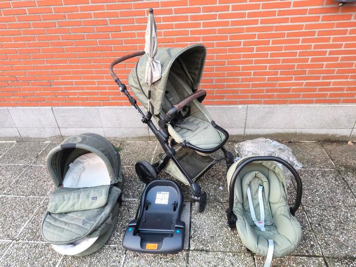 Buggy Brevi Trio Presto City, Enfants & Bébés, Buggys, Maxi-Cosi, Enlèvement