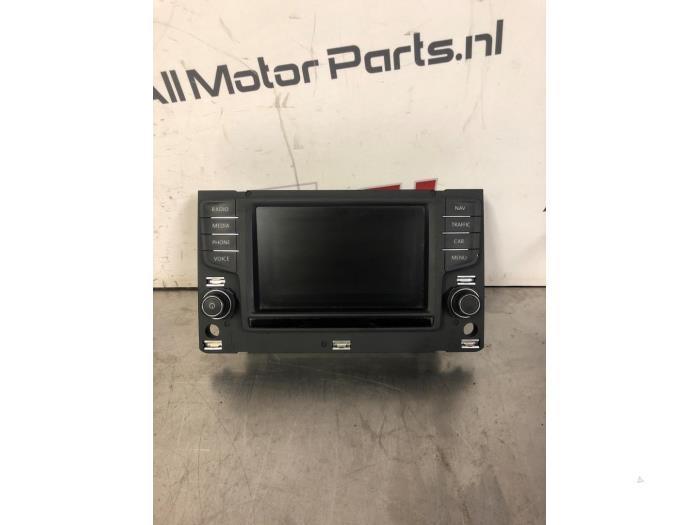 Affichage navigation d'un Volkswagen Golf, Autos : Pièces & Accessoires, Électronique & Câbles, Volkswagen, Utilisé, 3 mois de garantie