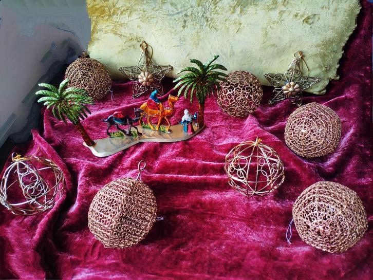 Oosterse kerstversieringen, Diversen, Kerst, Zo goed als nieuw, Ophalen