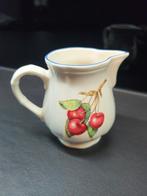 Melk/roomkannetje V&B Cottage, Ophalen of Verzenden, Zo goed als nieuw, Porselein