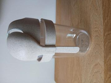 NIEUWE MULTIFUNCTIONELE LUNCHBEKER 600ML  beschikbaar voor biedingen