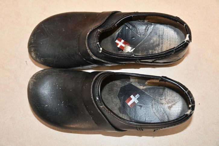 Gesloten zwarte Zweedse klompen 35/36, Kleding | Dames, Schoenen, Gedragen, Werkschoenen, Zwart, Ophalen of Verzenden