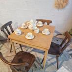 Table vintage bois aérogommé carrée avec allonges intégrées, Ophalen of Verzenden, Zo goed als nieuw