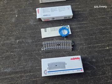 LOT DE 3 X MÄRKLIN 24194 AVEC BOITES ET NEUF beschikbaar voor biedingen