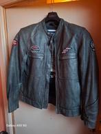 Veste Triumph, Motoren, Ophalen