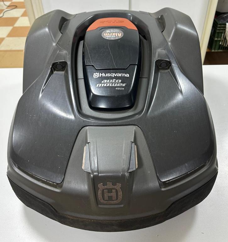 Husqvarna 450x Model 2020, Tuin en Terras, Robotmaaiers, Gebruikt, 20 tot 25 cm, Bestuurbaar via app, Ophalen