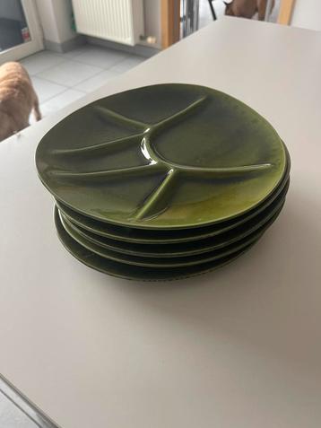 Vintage fondue borden beschikbaar voor biedingen