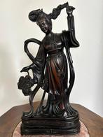 Oosterse beeldjes, Antiek en Kunst, Ophalen