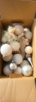 witte en zilveren kerstballen, Gebruikt, Ophalen