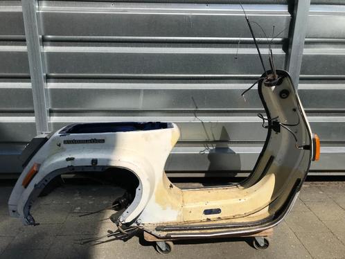 Chassis vespa PK50S Automatica met onderdelen, zonder motor., Fietsen en Brommers, Scooters | Vespa, Gebruikt, Ophalen