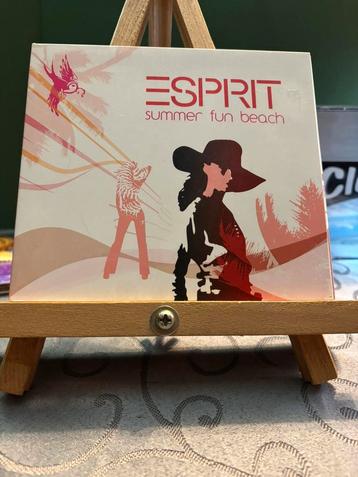 Esprit - summer fun beach  beschikbaar voor biedingen