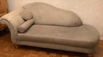 Siège Cléopâtre, Utilisé, Autres matériaux, Trois personnes, 75 à 100 cm