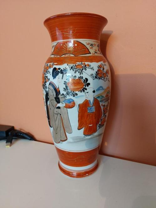 Vase kutani en porcelaine japonaise, fin Meiji/début Taisho, Antiquités & Art, Antiquités | Porcelaine, Enlèvement