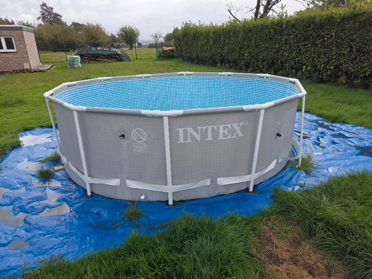Piscine octogonale intex, Jardin & Terrasse, Piscines, Comme neuf, Piscines hors sol, 120 cm ou plus, 200 à 400 cm, 200 à 300 cm