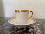 Tasses en porcelaine, Ophalen