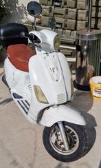 LUCCA RAZZO 50CC Classe A avec papier, Vélos & Vélomoteurs, Scooters | Marques Autre, 50 cm³, Utilisé, Enlèvement ou Envoi, Toute marque