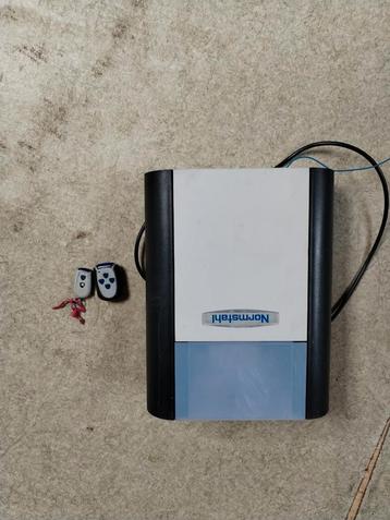 normstahl motor sectional poort met 2 zenders  beschikbaar voor biedingen