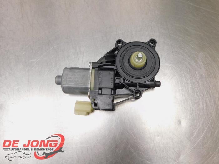 Moteur de vitre portière d'un Ford Fiesta, -, 3 mois de garantie, -, -