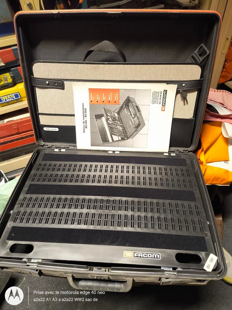 Coffre à outils électricien Facom, Ophalen