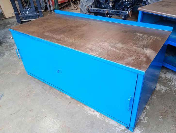 werkbanken, Doe-het-zelf en Bouw, Werkbanken, Zo goed als nieuw, 170 cm of meer, Bankschroef, Ophalen