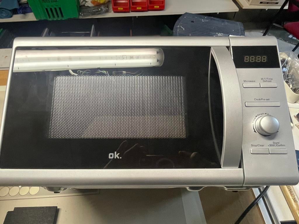 Nieuwe magnetron ok, Elektronische apparatuur, Ophalen of Verzenden, Zo goed als nieuw