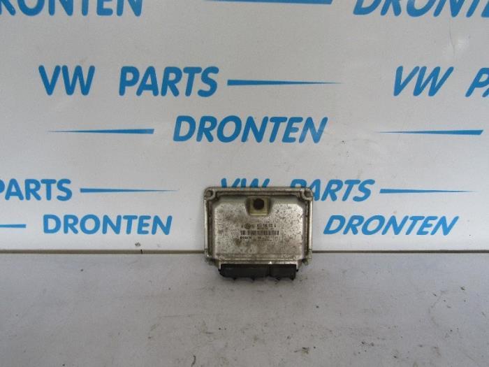 Boordcomputer van een Volkswagen Golf, Auto-onderdelen, Elektronica en Kabels, Volkswagen, Gebruikt, 3 maanden garantie, Ophalen of Verzenden
