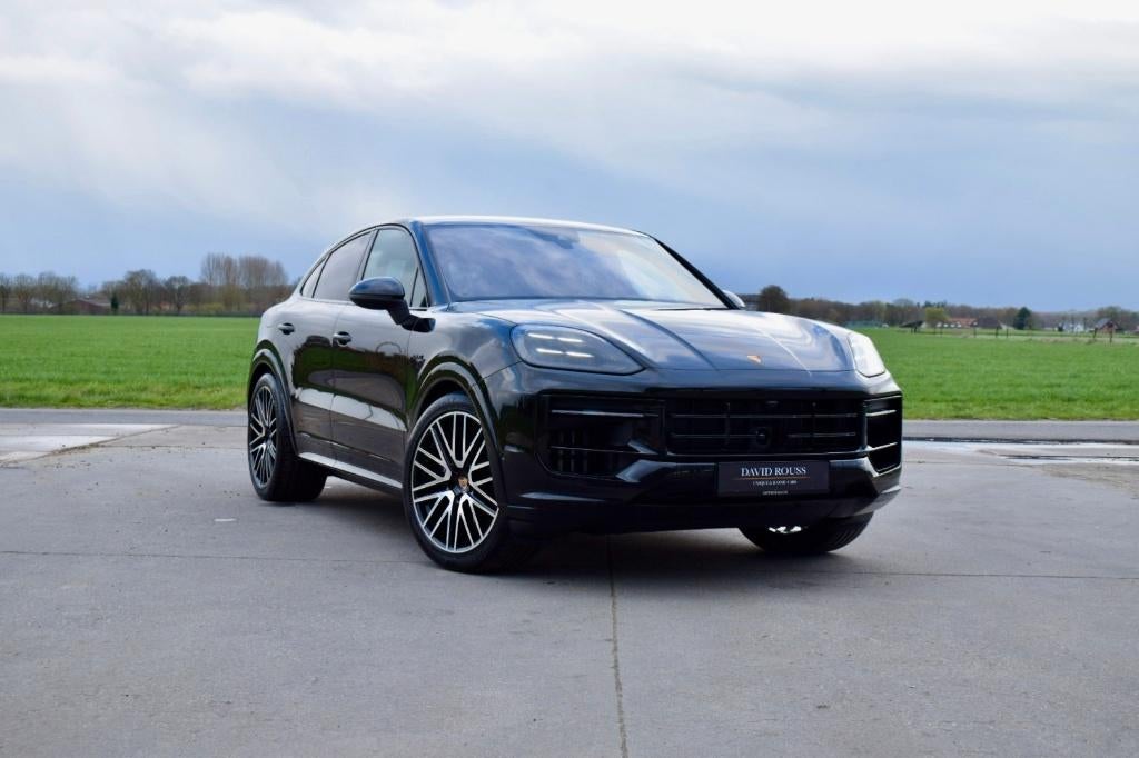Porsche Cayenne Coupé E-Hybrid, NEW/SportDsign/HDmtrx/Pssngr, Auto's, Automaat, Cayenne, 2995 cc, Zwart