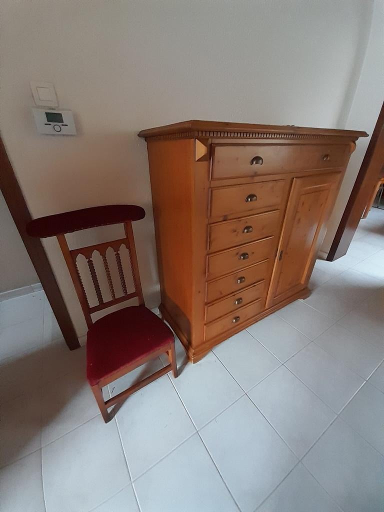 Mooie houten laden +1 deur kast, Ophalen