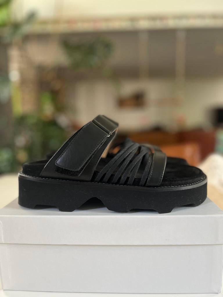 Ellen Verbeek sandalen, Ophalen of Verzenden, Zo goed als nieuw, Zwart, Sandalen