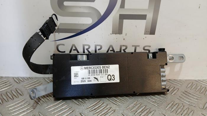 Antenne amplificateur d'un Mercedes CLK, 3 mois de garantie, Utilisé, -, -